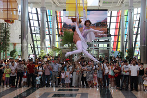 Opening_Mega_Park_in_Almaty_silks_performers