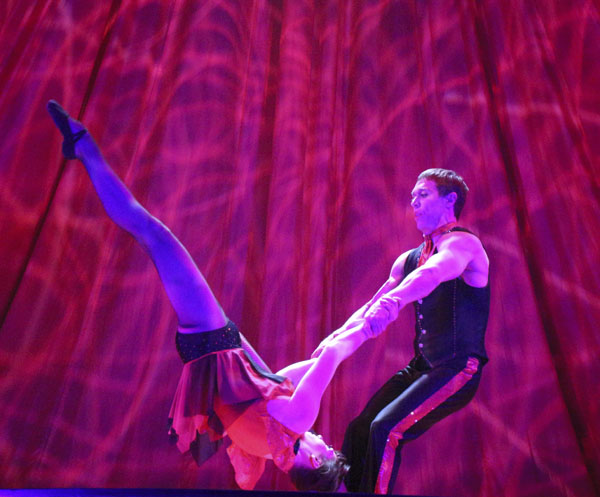 acrobatic performance show variete