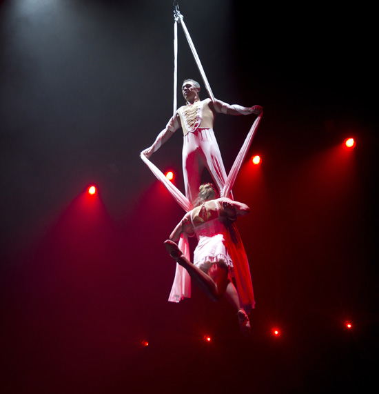 aerial performers on silk
